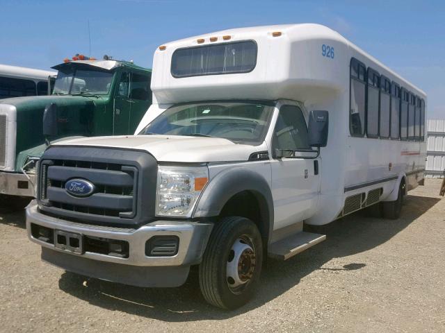 1FDAF5GY4CEC71786 - 2012 FORD F550 SUPER WHITE photo 2