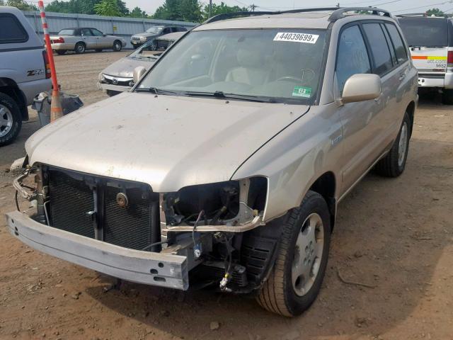 JTEEP21A440017129 - 2004 TOYOTA HIGHLANDER TAN photo 2