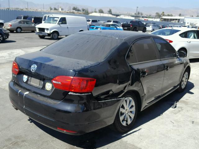 3VW2K7AJ9DM207067 - 2013 VOLKSWAGEN JETTA BASE 黑色 照片 4