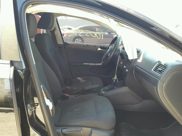 3VW2K7AJ9DM207067 - 2013 VOLKSWAGEN JETTA BASE 黑色 照片 5