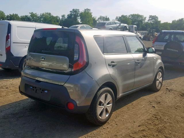 KNDJN2A26E7108557 - 2014 KIA SOUL  photo 4