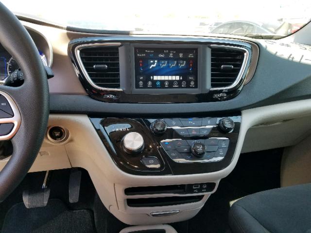 2C4RC1CG8JR194717 - 2018 CHRYSLER PACIFICA L GRAY photo 9