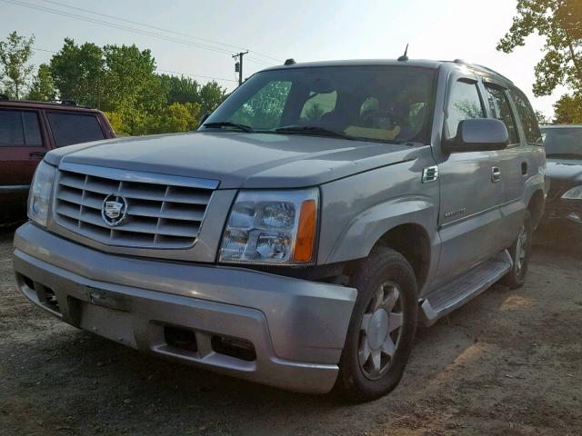 1GYEK63N05R196996 - 2005 CADILLAC ESCALADE L BEIGE photo 2