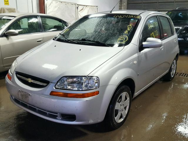 KL1TD66668B201148 - 2008 CHEVROLET AVEO BASE 银色 照片 2