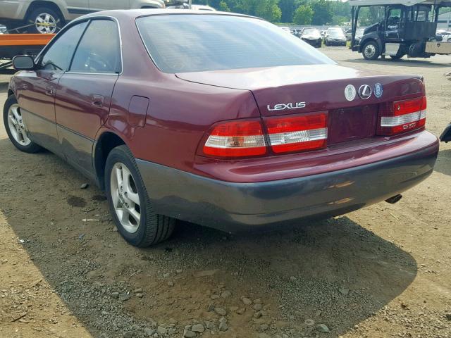 JT8BF28G915109290 - 2001 LEXUS ES 300 BURGUNDY photo 3