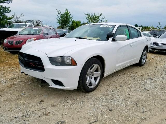 2C3CDXAT8CH304880 - 2012 DODGE CHARGER PO WHITE photo 2