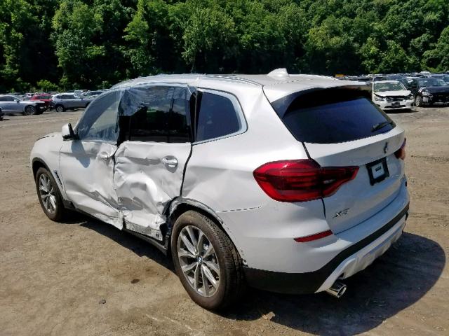 5UXTR9C57KLE19822 - 2019 BMW X3 XDRIVE3 WHITE photo 3