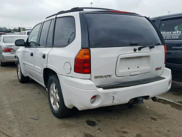 1GKDT13S842375371 - 2004 GMC ENVOY WHITE photo 3