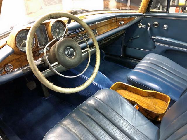 11102412001044 - 1968 MERCEDES-BENZ 280SE BLUE photo 5