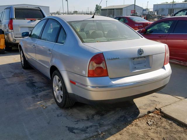 WVWPD63B63P348304 - 2003 VOLKSWAGEN PASSAT GLS SILVER photo 3