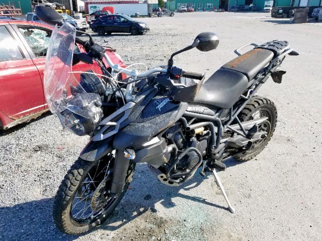 SMTE06BF8ET621567 - 2014 TRIUMPH MOTORCYCLE TIGER 800X BLACK photo 2