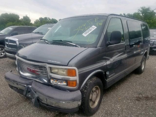 1GDFG15R3Y1106799 - 2000 GMC SAVANA RV GRAY photo 2