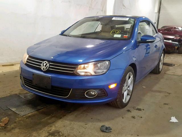 WVWFW7AH8CV010773 - 2012 VOLKSWAGEN EOS LUX 蓝色 照片 2