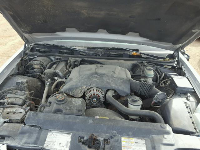 2FAFP74W7WX173852 - 1998 FORD CROWN VICT SILVER photo 7