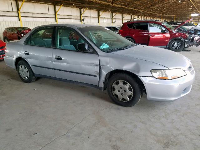 1HGCF8546YA099159 - 2000 HONDA ACCORD DX GRAY photo 1