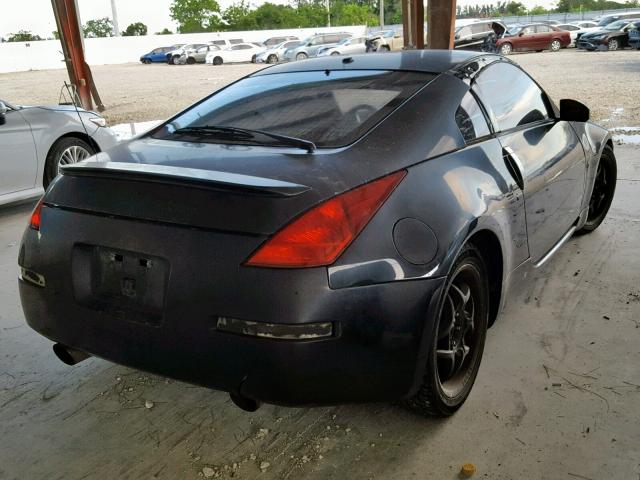 JN1AZ34D64T160223 - 2004 NISSAN 350Z COUPE BLACK photo 4