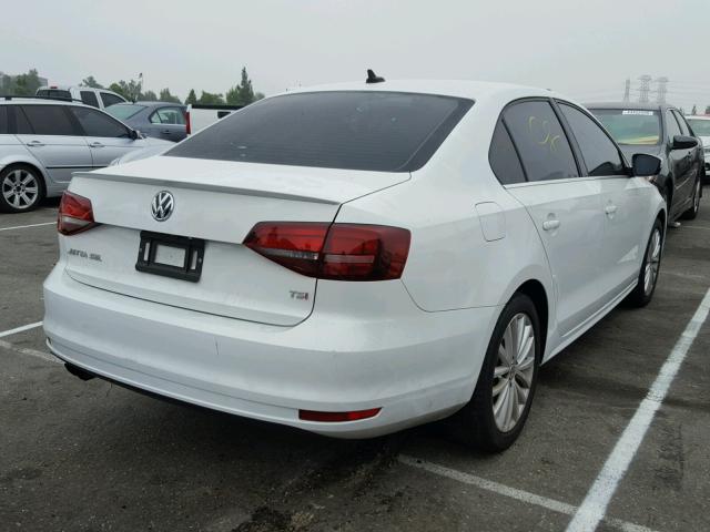 3VWL17AJXGM264096 - 2016 VOLKSWAGEN JETTA SEL WHITE photo 4