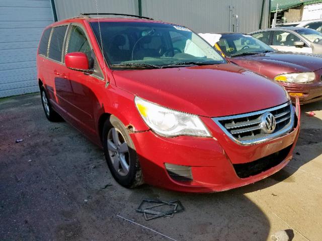 2V8HW34119R552345 - 2009 VOLKSWAGEN ROUTAN SE RED photo 1