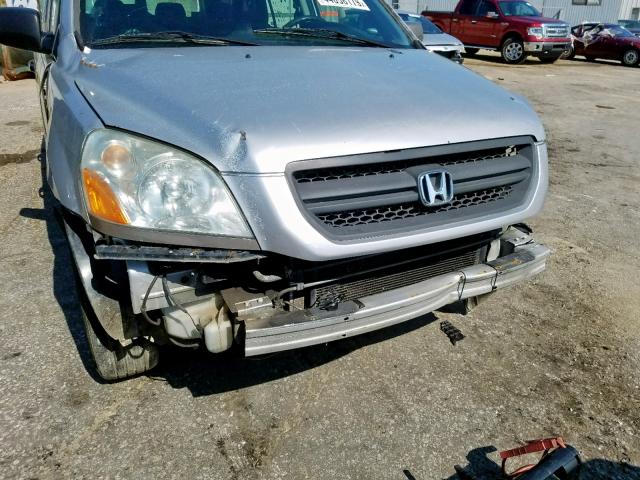 2HKYF18185H546382 - 2005 HONDA PILOT LX SILVER photo 9