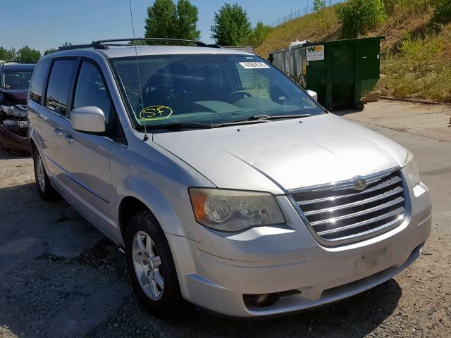 2A4RR5D16AR328800 - 2010 CHRYSLER TOWN & COU SILVER photo 1