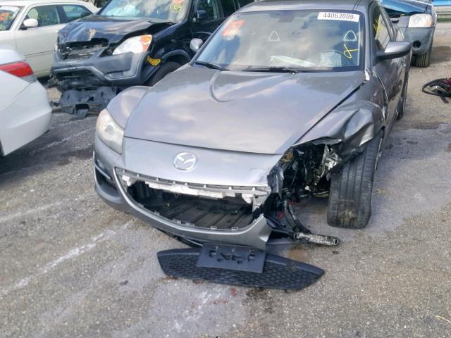 JM1FE174590401275 - 2009 MAZDA RX8 GRAY photo 9