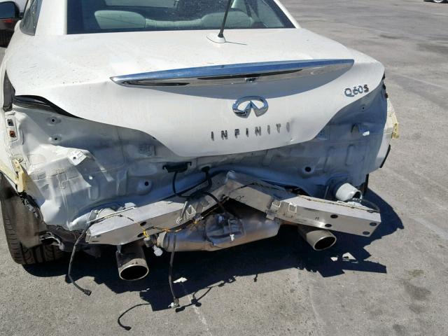 JN1CV6FE5FM810183 - 2015 INFINITI Q60 BASE WHITE photo 9