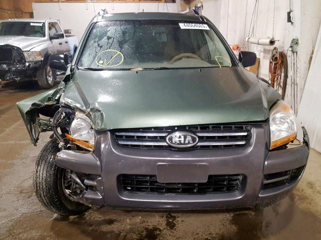 KNDJF723777313132 - 2007 KIA SPORTAGE E GREEN photo 9