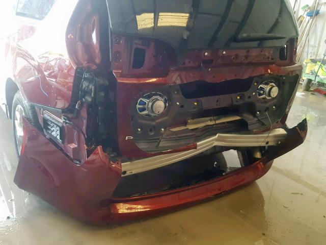 2C4RC1GG6JR108315 - 2018 CHRYSLER PACIFICA L MAROON photo 9