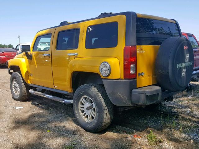 5GTDN136468101795 - 2006 HUMMER H3 YELLOW photo 3