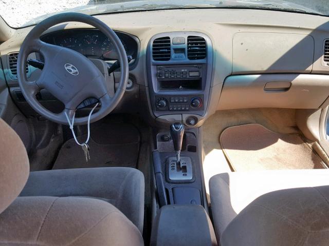 KMHWF25H45A117032 - 2005 HYUNDAI SONATA GL BLUE photo 9