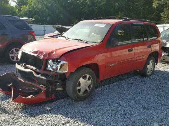 1GKDS13S322209288 - 2002 GMC ENVOY RED photo 2