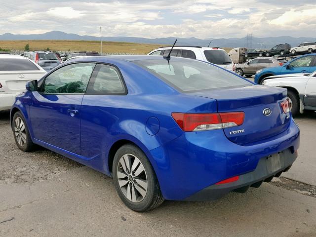 KNAFU6A26D5657196 - 2013 KIA FORTE EX BLUE photo 3