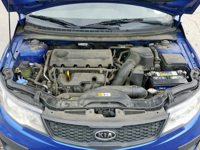 KNAFU6A26D5657196 - 2013 KIA FORTE EX BLUE photo 7