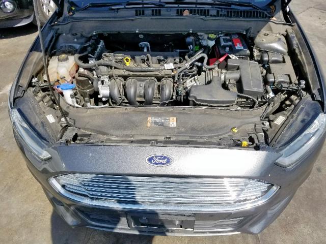 3FA6P0H72FR194990 - 2015 FORD FUSION SE GRAY photo 7