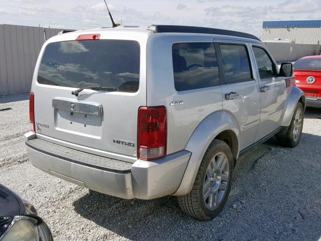 1D4PU4GK0BW554434 - 2011 DODGE NITRO HEAT SILVER photo 4