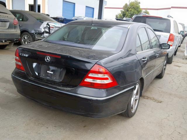 WDBRF61J05A653315 - 2005 MERCEDES-BENZ C 240 BLACK photo 4