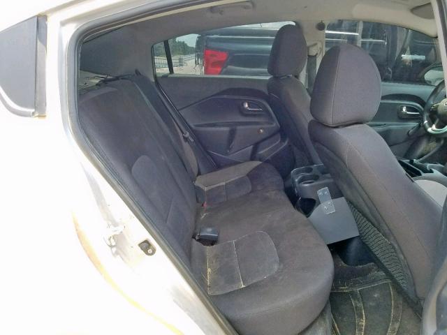 KNADM4A35G6640554 - 2016 KIA RIO LX SILVER photo 6