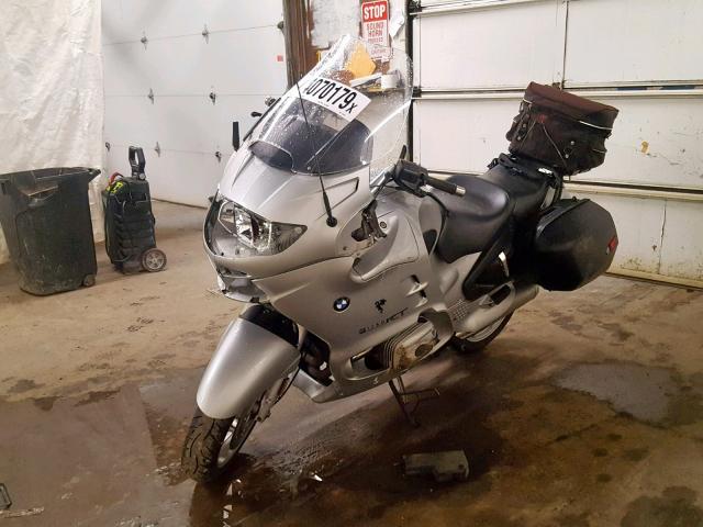 WB10499A14ZE94973 - 2004 BMW R1150 RT GRAY photo 2