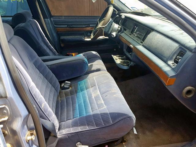 2MELM74W2RX660725 - 1994 MERCURY GRAND MARQ BLUE photo 5