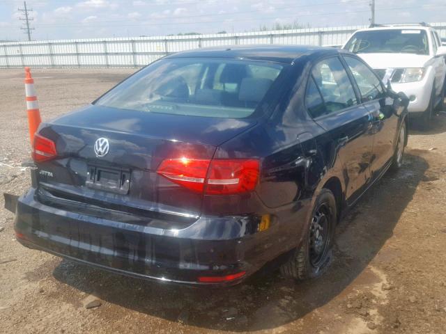 3VW2K7AJ7FM311303 - 2015 VOLKSWAGEN JETTA BASE BLACK photo 4