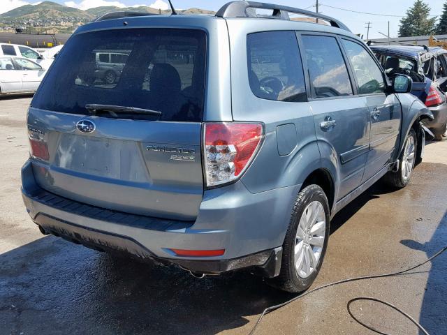 JF2SHAEC1BH727664 - 2011 SUBARU FORESTER L BLUE photo 4