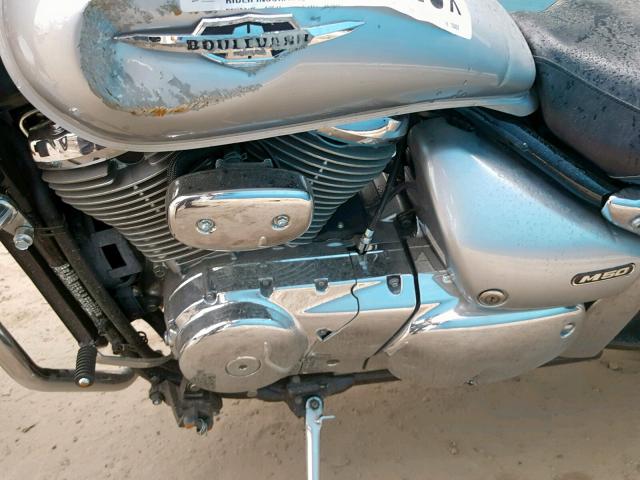 JS1VS56A8D2100459 - 2013 SUZUKI VZ800 SILVER photo 7