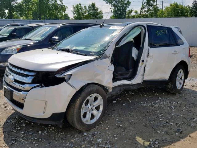 2FMDK3JC0CBA01136 - 2012 FORD EDGE SEL WHITE photo 2