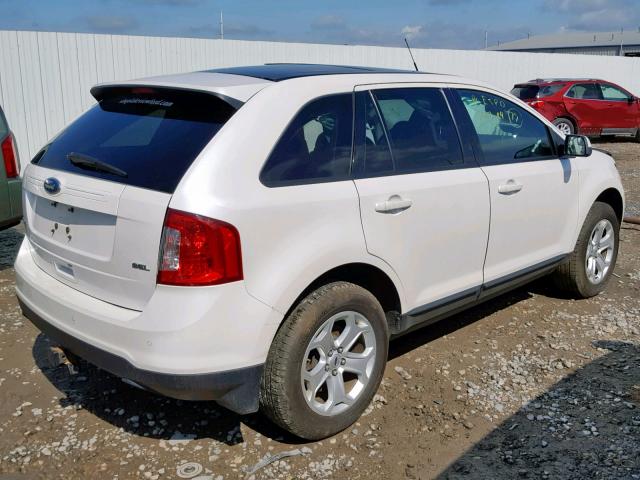 2FMDK3JC0CBA01136 - 2012 FORD EDGE SEL WHITE photo 4