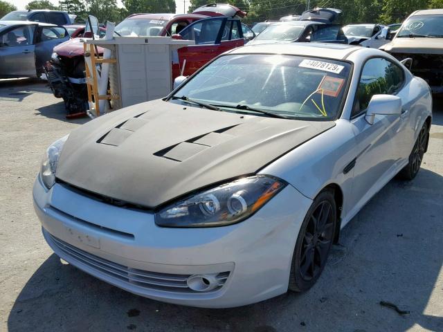 KMHHN66F98U267284 - 2008 HYUNDAI TIBURON GT SILVER photo 2