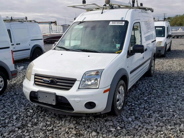 NM0LS7BN2DT135409 - 2013 FORD TRANSIT CO WHITE photo 2