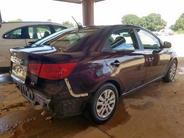 KNAFU4A22B5357060 - 2011 KIA FORTE EX PURPLE photo 4