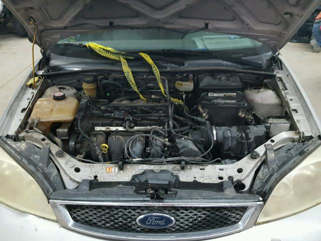 1FAFP34N35W183174 - 2005 FORD FOCUS ZX4 SILVER photo 7