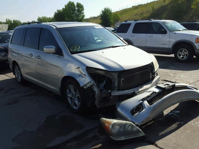 5FNRL38918B051538 - 2008 HONDA ODYSSEY TO SILVER photo 1