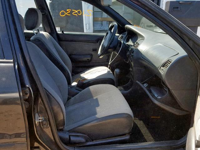 1Y1SK5369RZ039772 - 1994 GEO PRIZM BASE შავი ფოტო 5